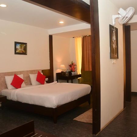 Sai Sharnam Serviced Apartments Shirdi Exterior foto